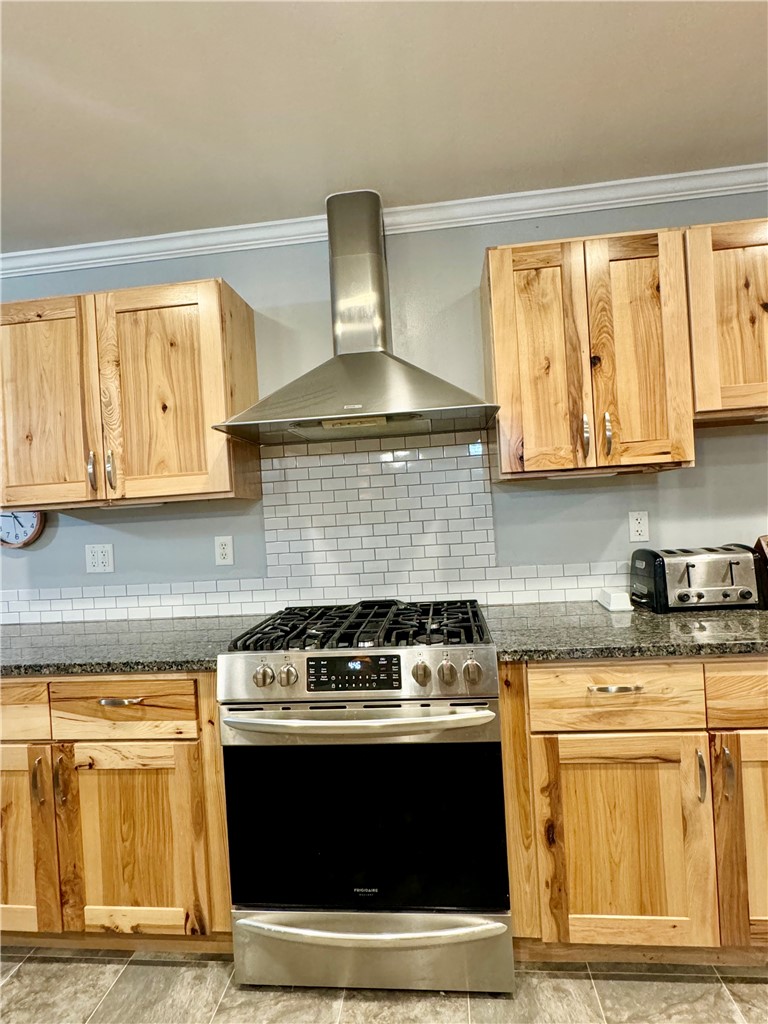 64 King Road Buskirk, NY 12028 - Photo 15 of 49