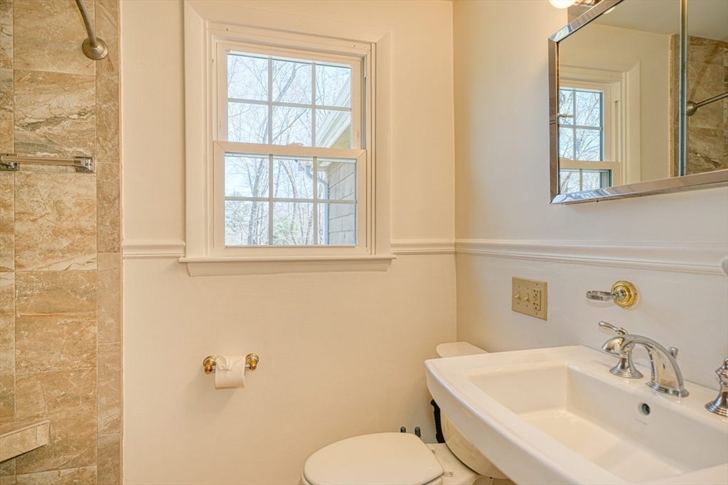 48 Pinecrest Road Holliston, MA 01746 - Photo 19 of 28 Gallery Image 19