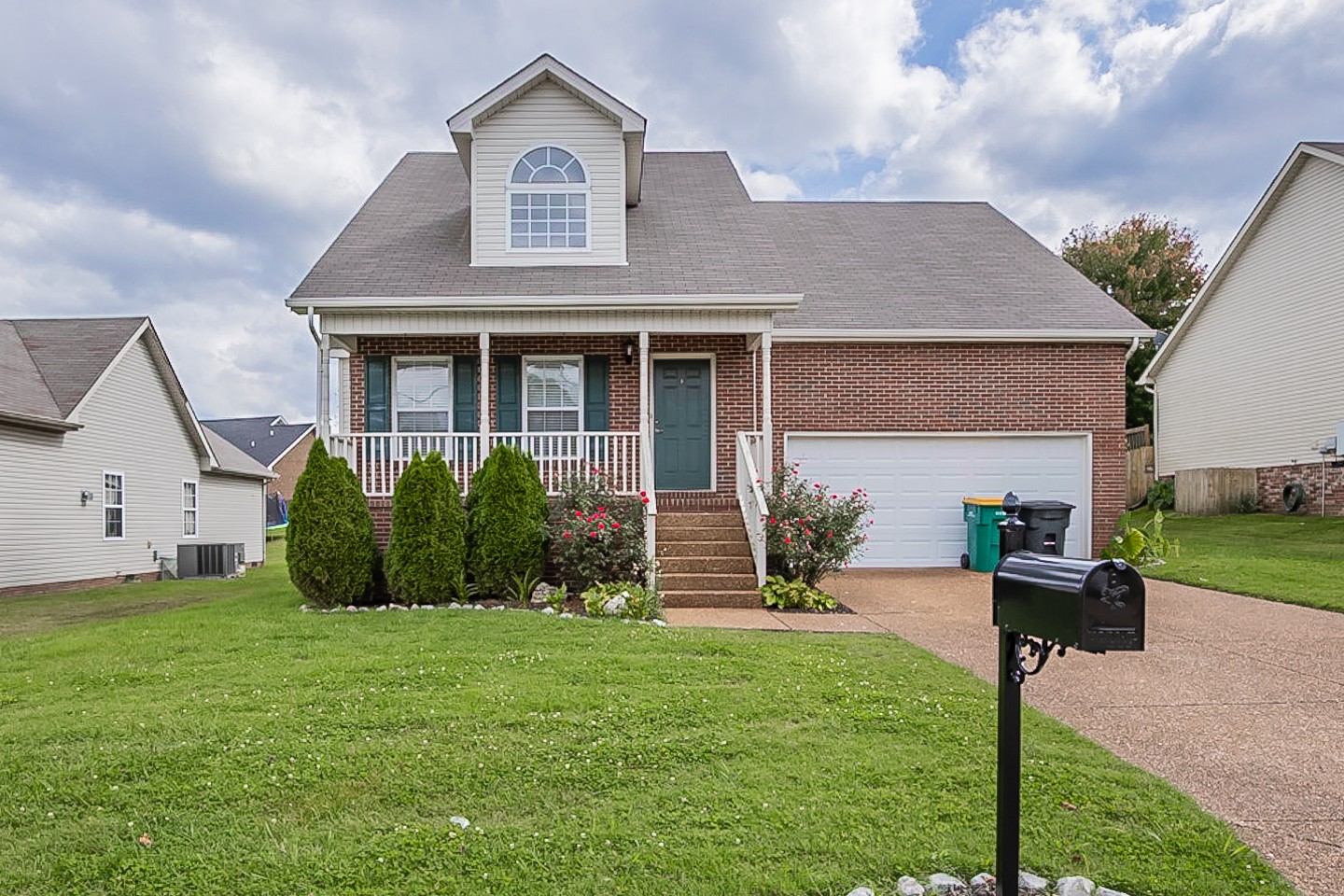 2015 Patrick Way Spring Hill, TN 37174 - Photo 1 of 24 Gallery Image 1