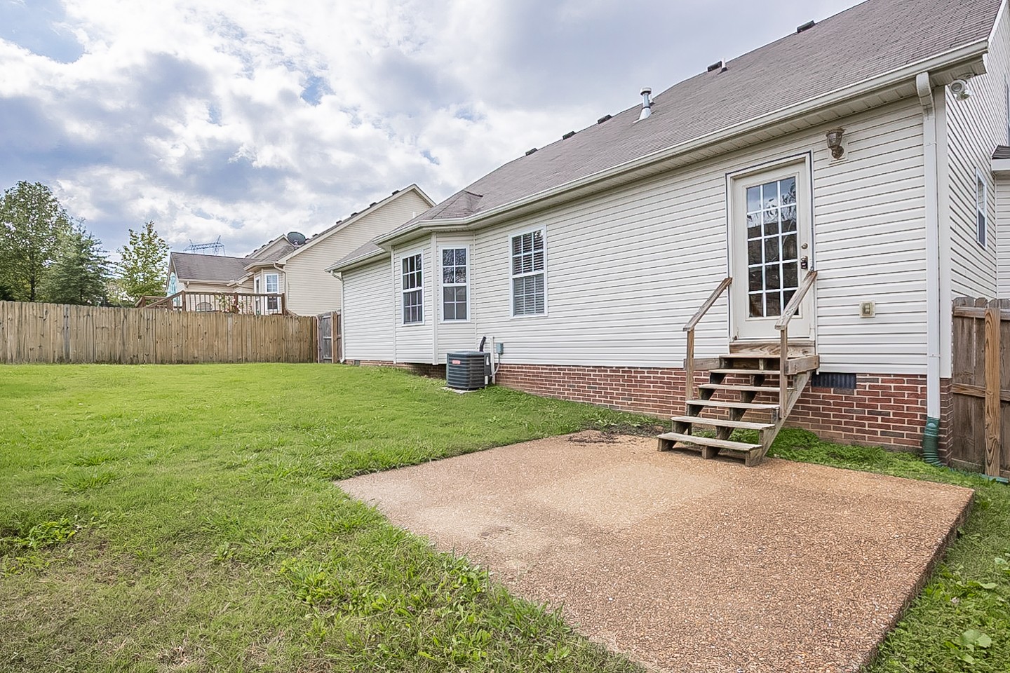 2015 Patrick Way Spring Hill, TN 37174 - Photo 23 of 24 Gallery Image 23