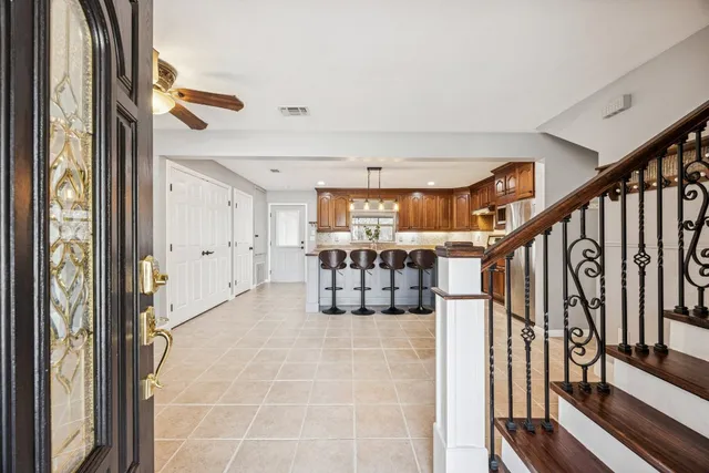 a view of entryway and hall