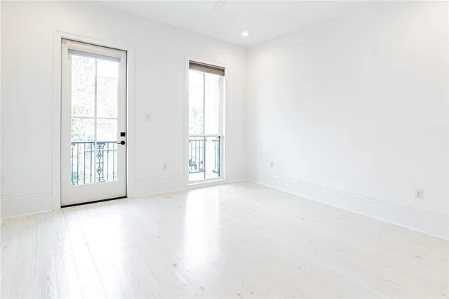 $1,169,000 | 933 Burdette Street, New Orleans, LA 70118