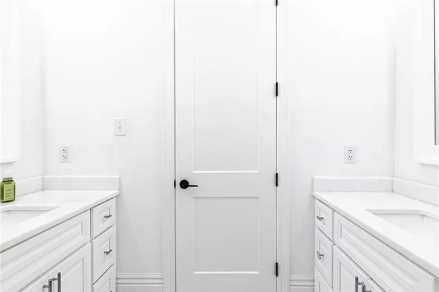 $1,169,000 | 933 Burdette Street, New Orleans, LA 70118