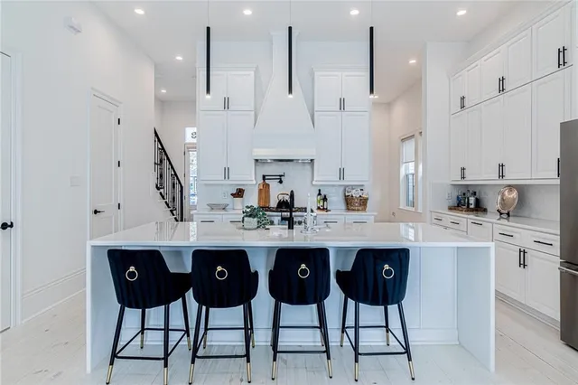 $1,169,000 | 933 Burdette Street, New Orleans, LA 70118