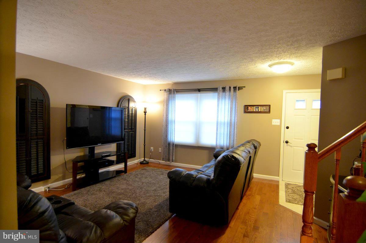 8720 Silver Hall Road Perry Hall, MD 21128 - Photo 3 of 30 Living Room