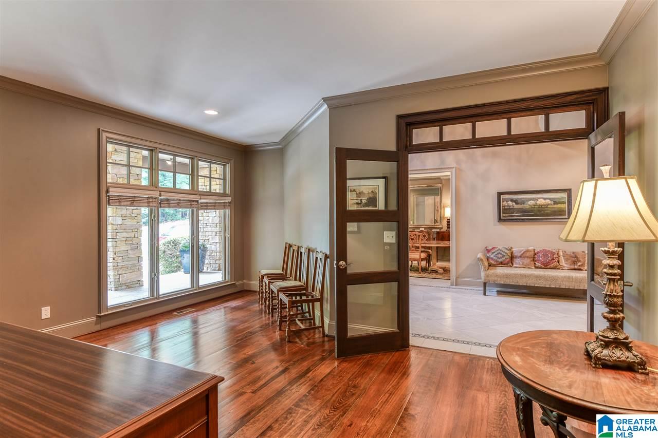 136 Oakmont Road Birmingham, AL 35244 - Photo 18 of 50