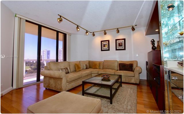 $525,000 | 20191 East Country Club Drive, Unit 1001, Aventura, FL 33180