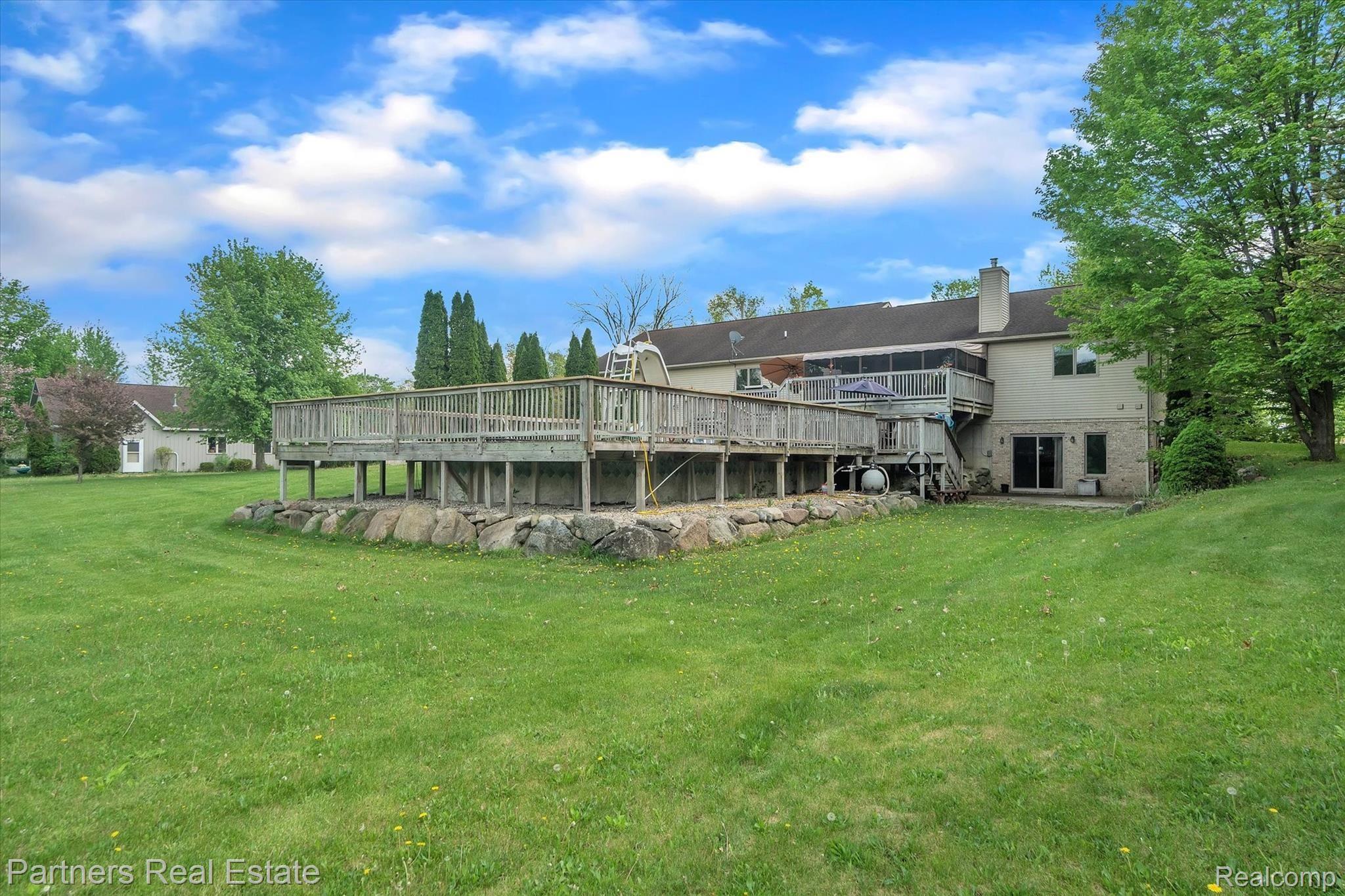 7529 Clyde Road Fenton, MI 48430 - Photo 42 of 51 41-7529-Clyde-Rd-WindowStill-Real-Estate-Photography-41.jpg
