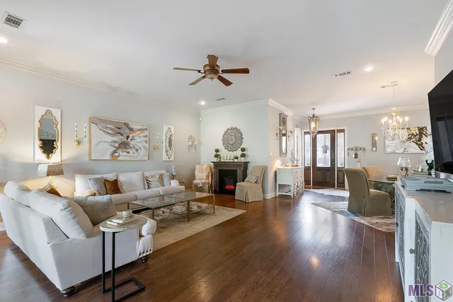 $332,500 | 23815 Monarch Point, Springfield, LA 70462