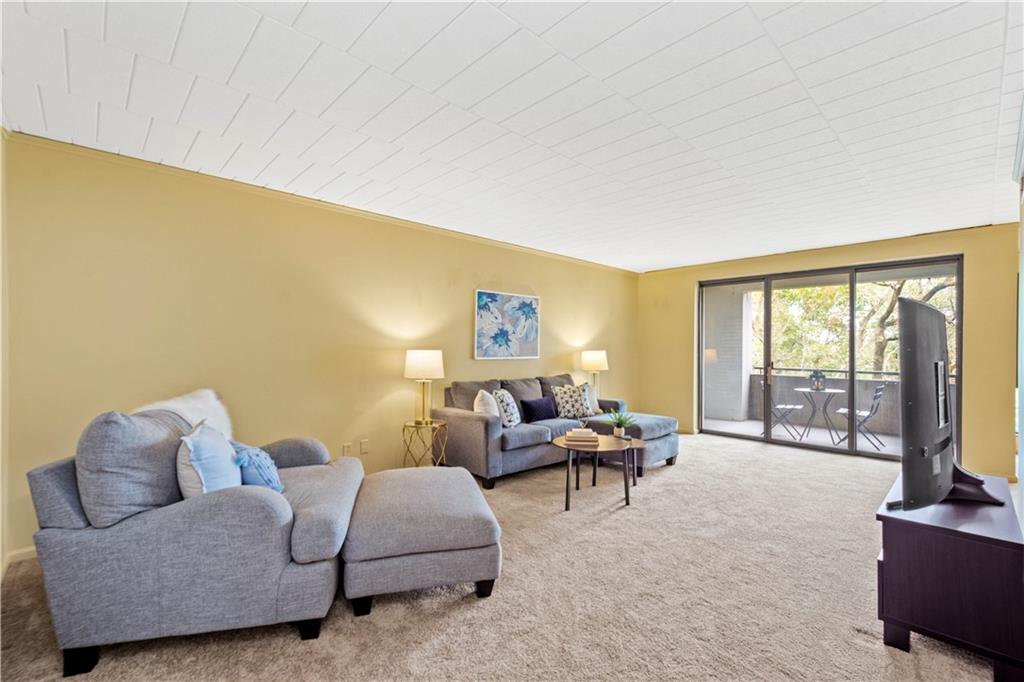 900 Washington Road Mt. Lebanon, PA 15228 - Photo 2 of 25