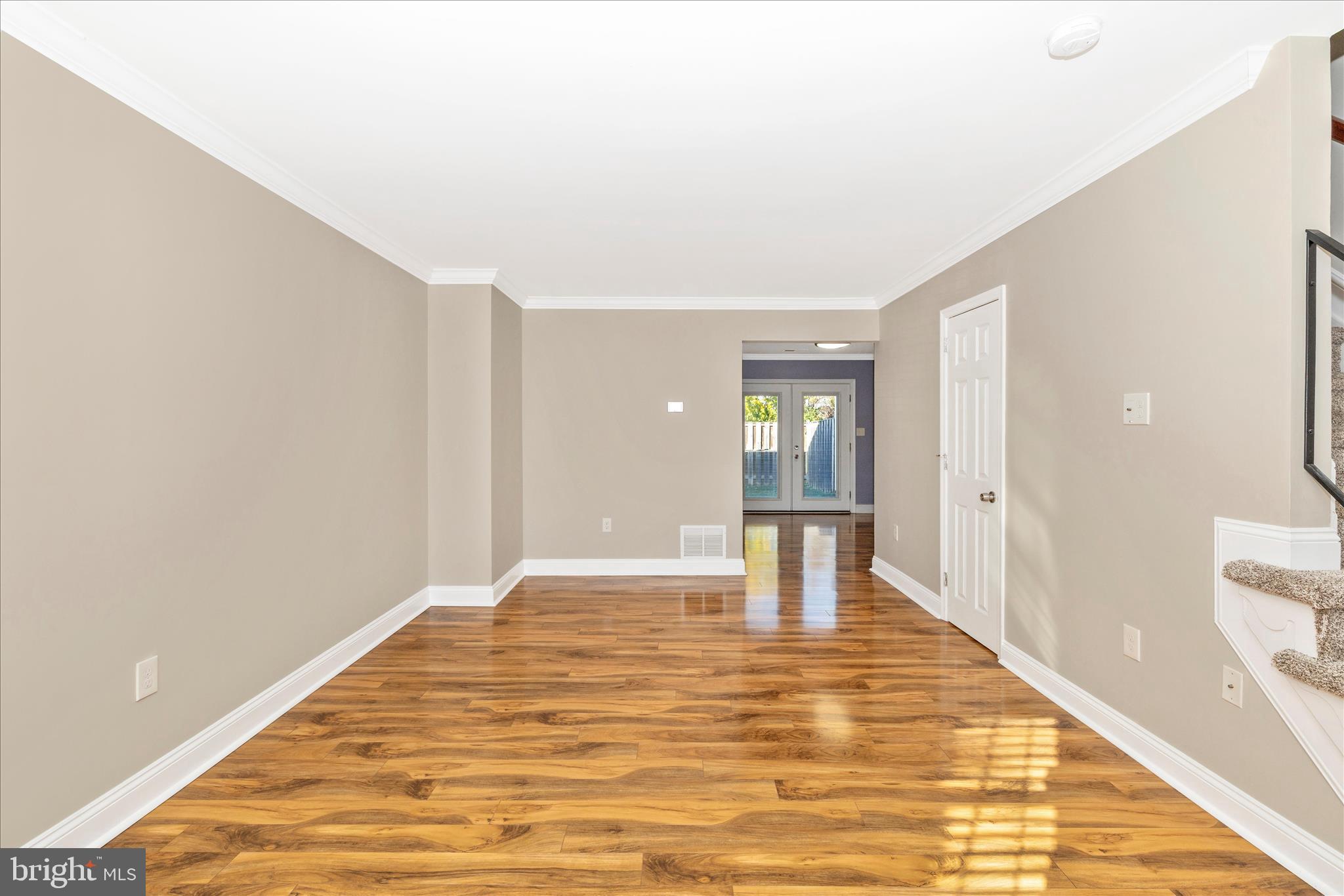 557 Lancaster Place, Unit 557 Frederick, MD 21703 - Photo 5 of 26 Living Room