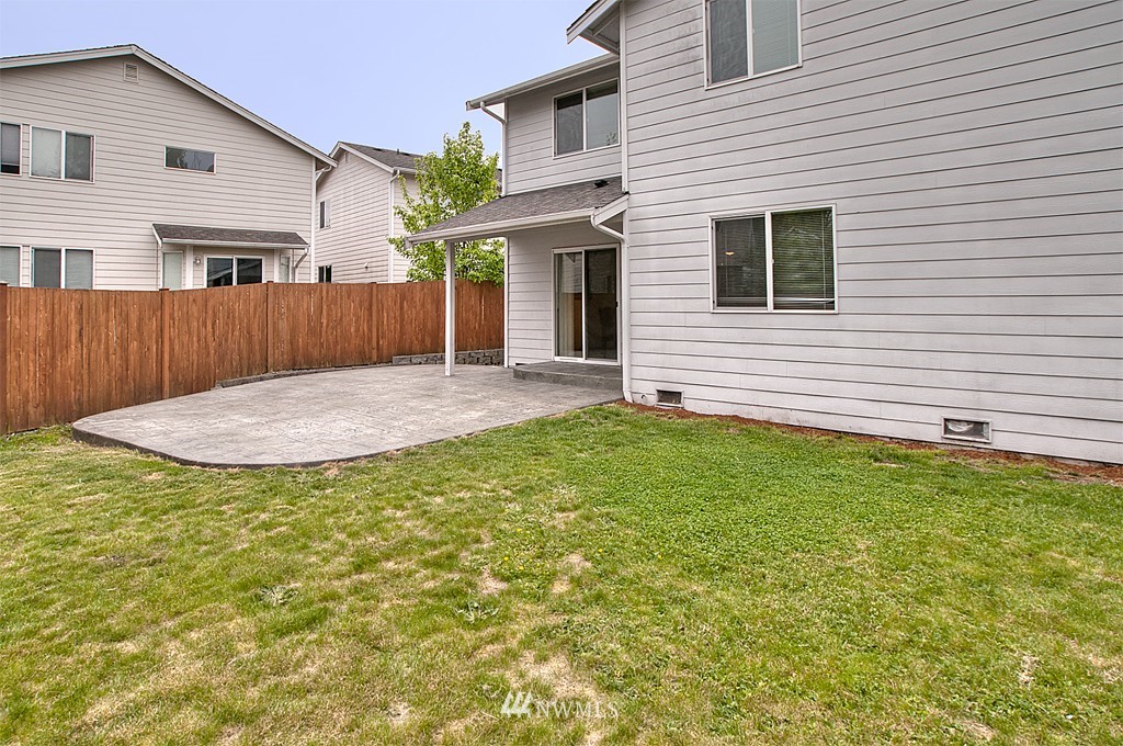 1020 186th Street Southeast Bothell, WA 98012 - Photo 13 of 15 Gallery Image 13
