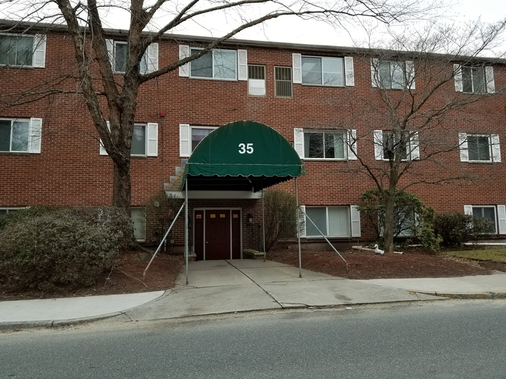 35 Prospect Street, Unit 303 Woburn, MA 01801 - Photo 1 of 9