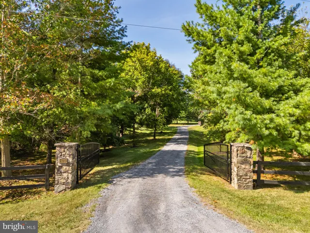 $3,500,000 | 9533 Howellsville Road, Boyce, VA 22620