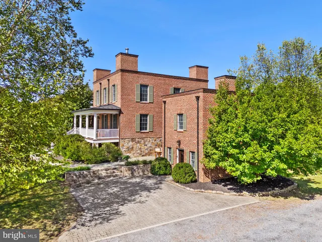 $3,500,000 | 9533 Howellsville Road, Boyce, VA 22620