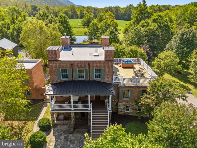 $3,500,000 | 9533 Howellsville Road, Boyce, VA 22620