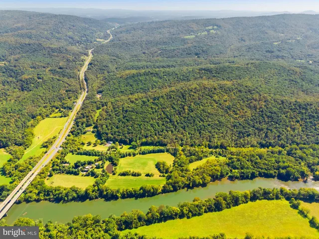 $3,500,000 | 9533 Howellsville Road, Boyce, VA 22620