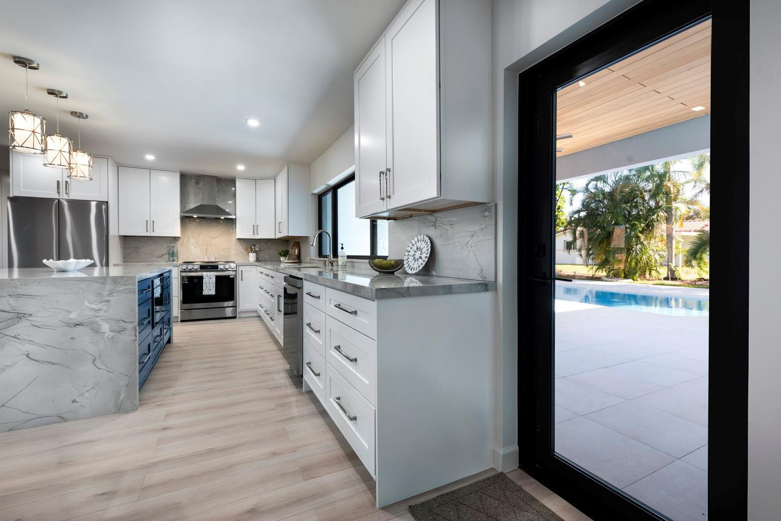 2440 Northeast 46th Street Lighthouse Point, FL 33064 - Photo 12 of 33 Photo 12