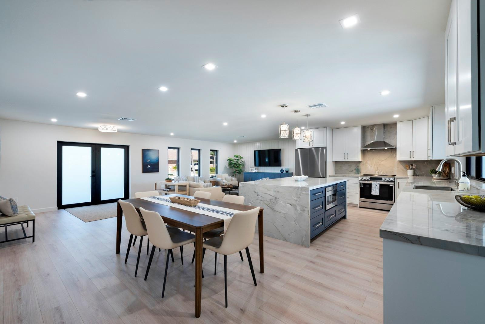 2440 Northeast 46th Street Lighthouse Point, FL 33064 - Photo 7 of 33 Photo 7