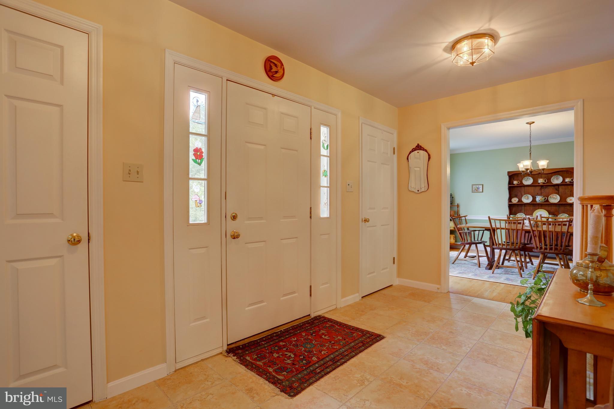 232 Suncrest Road Lancaster, PA 17601 - Photo 4 of 53
