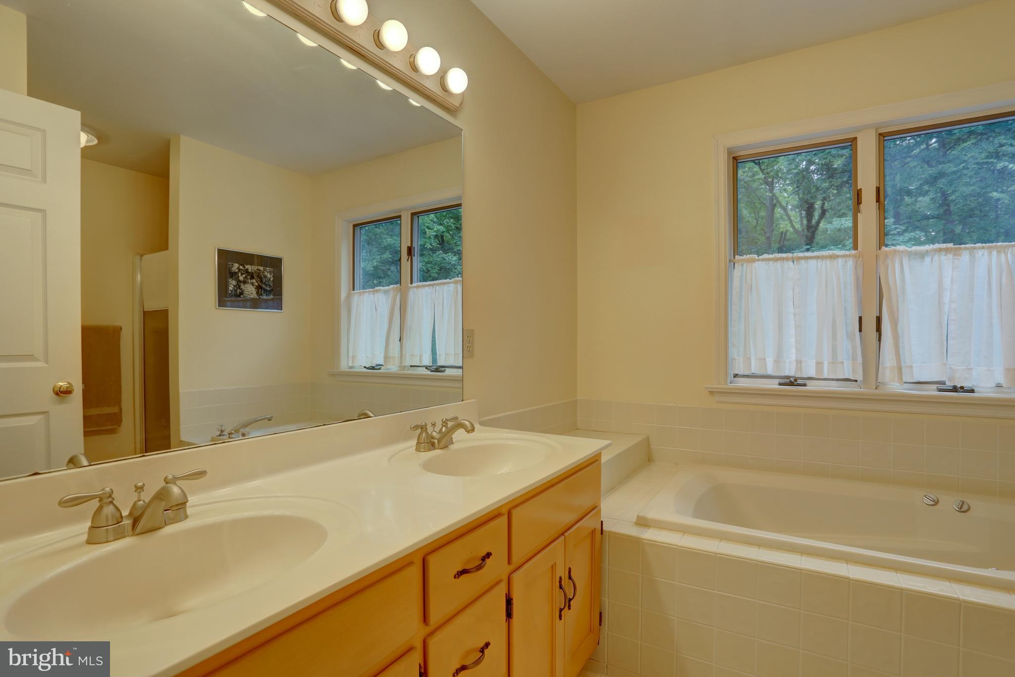 232 Suncrest Road Lancaster, PA 17601 - Photo 34 of 53