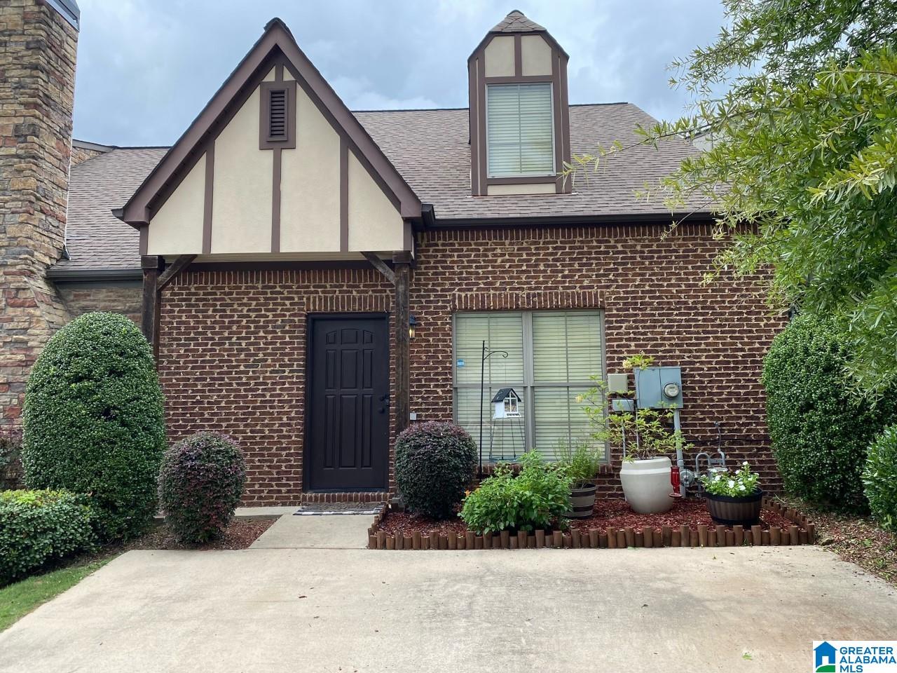 4315 Ridgemont Circle Birmingham, AL 35244 - Photo 1 of 8