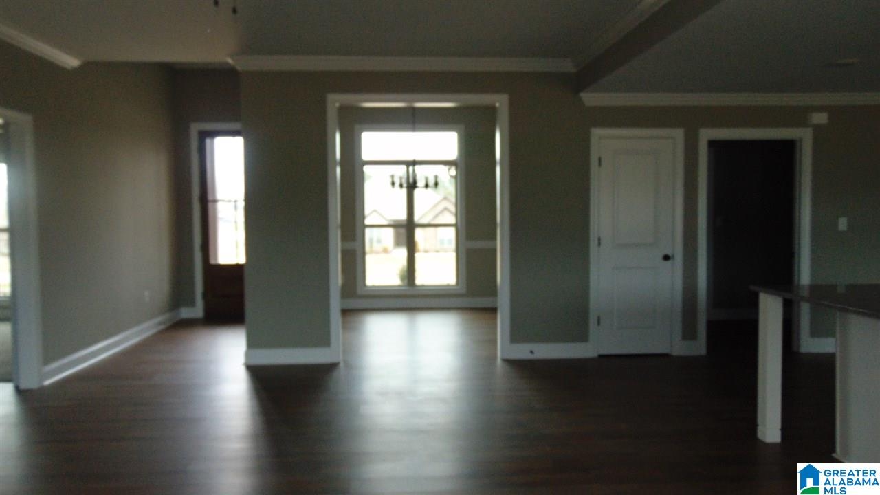 10 Crest Loop Road Clanton, AL 35045 - Photo 5 of 11