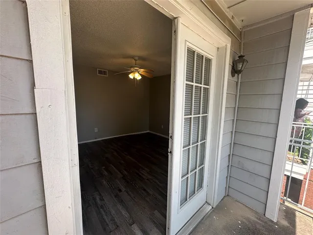 a view of empty room