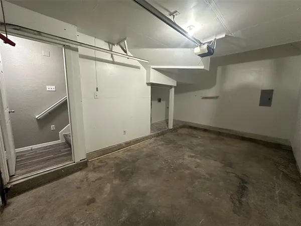 an empty room with closet