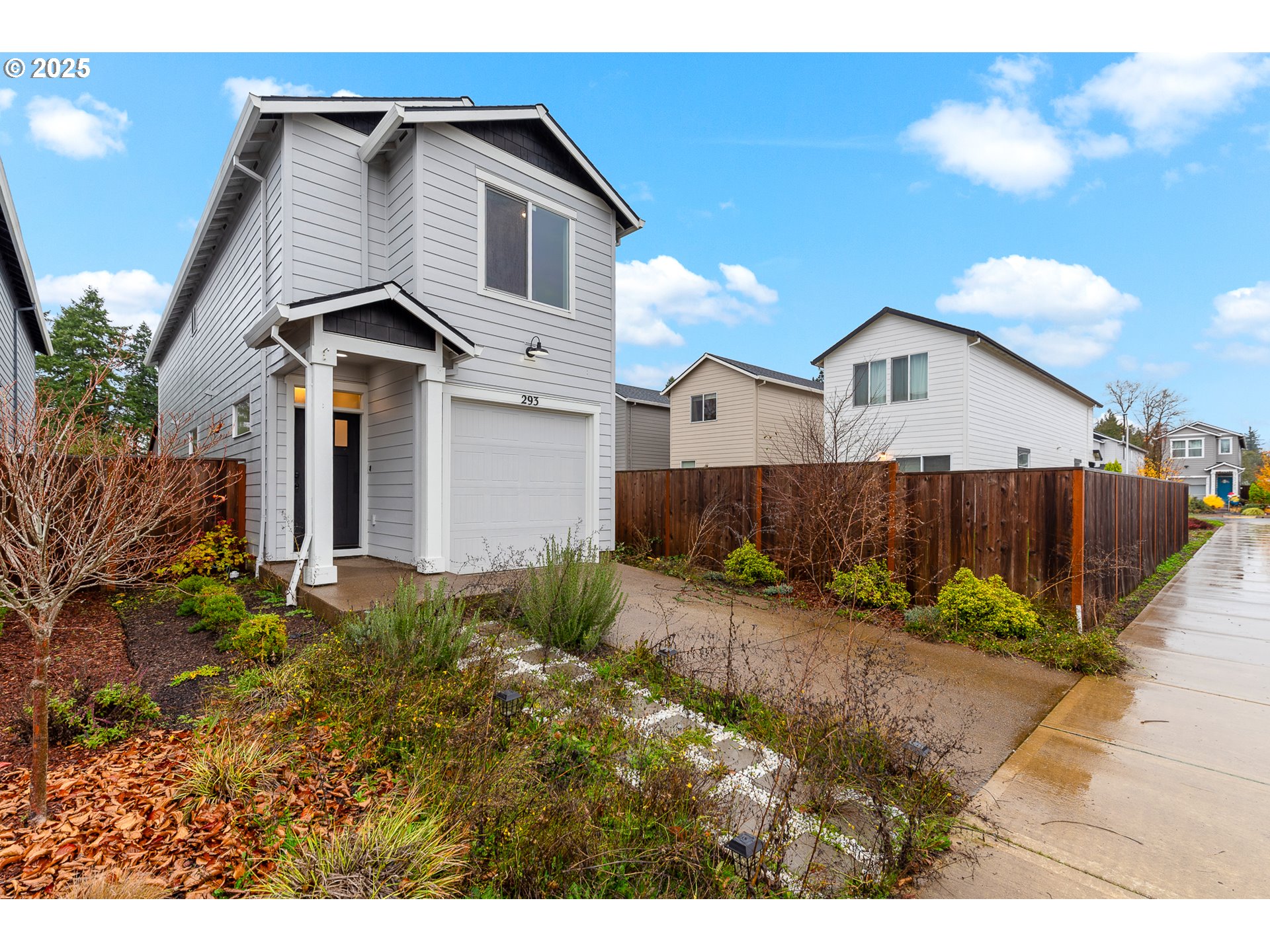 293 East Wayno Way Newberg, OR 97132 - Photo 2 of 42 Gallery Image 2