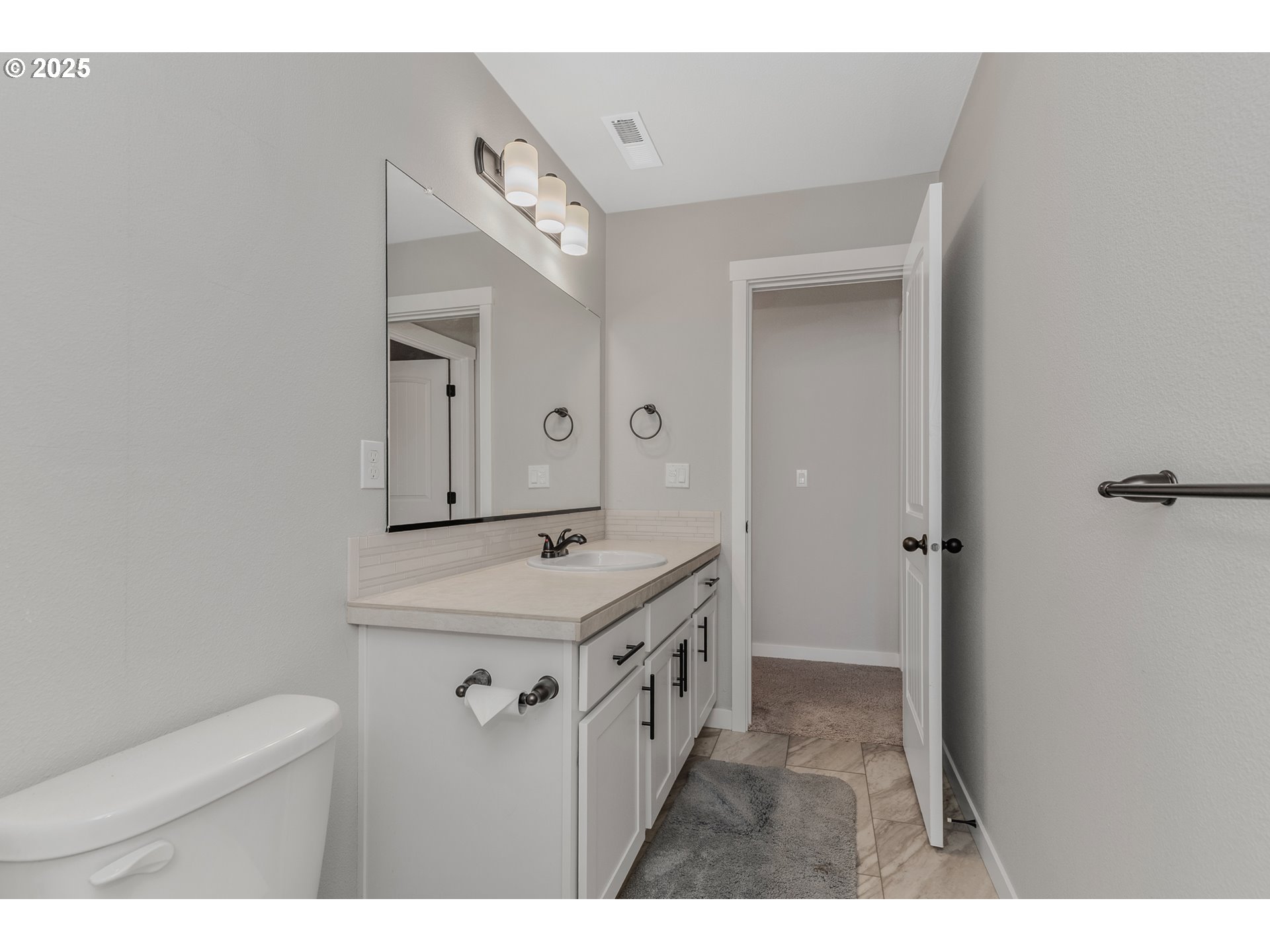 293 East Wayno Way Newberg, OR 97132 - Photo 32 of 42 Gallery Image 32