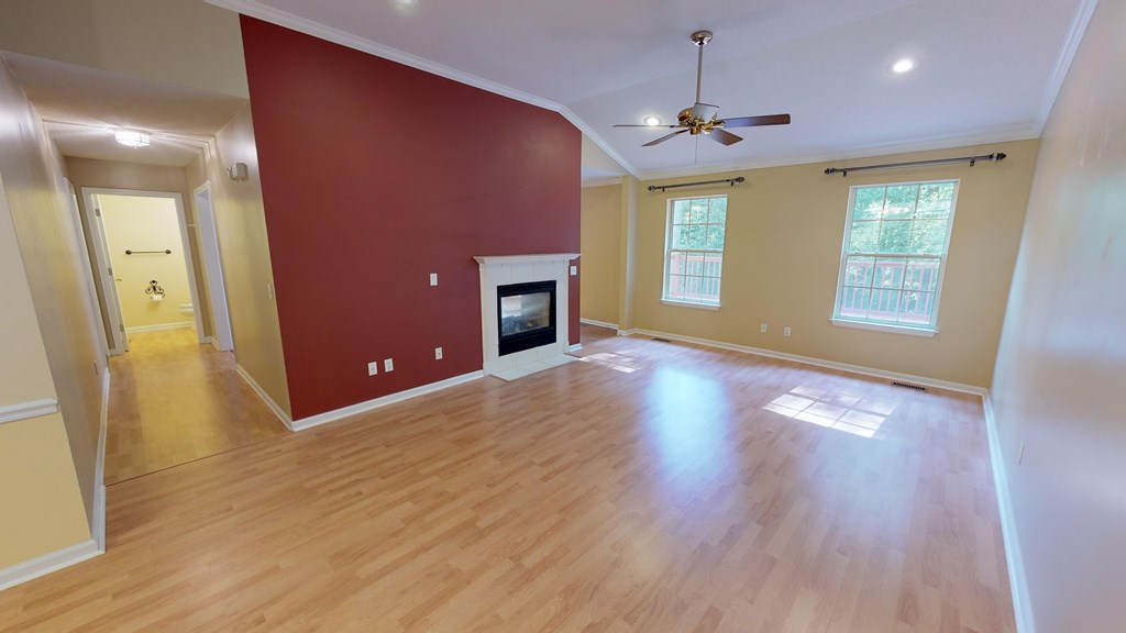206 Plantation Road Dothan, AL 36303 - Photo 3 of 33