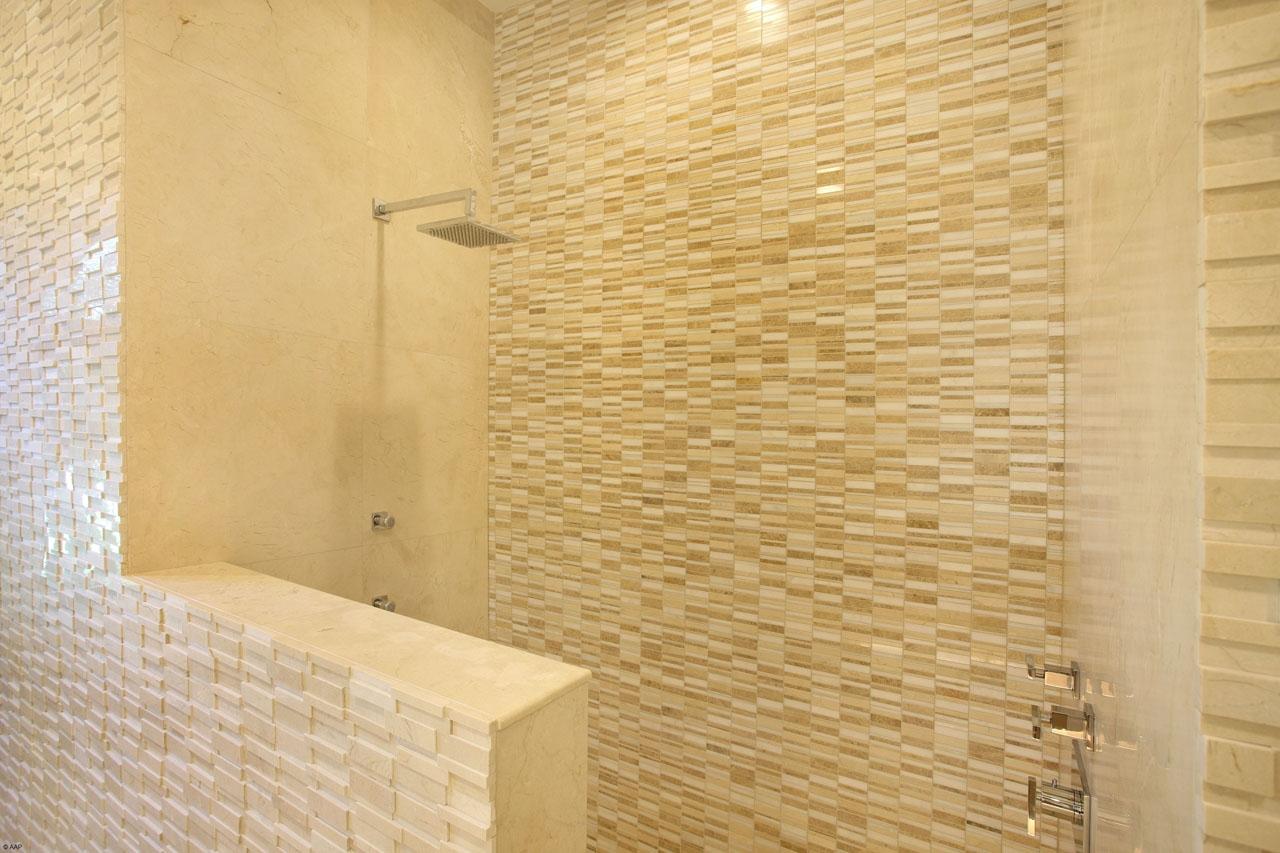 202 West Riverside Drive Jupiter, FL 33469 - Photo 20 of 39 Master Bath Shower