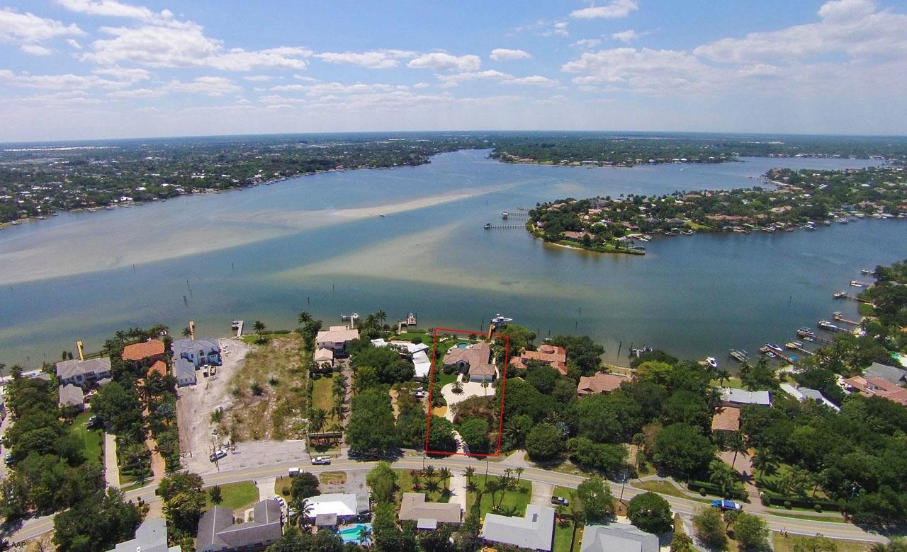 202 West Riverside Drive Jupiter, FL 33469 - Photo 37 of 39 Aerial Front View