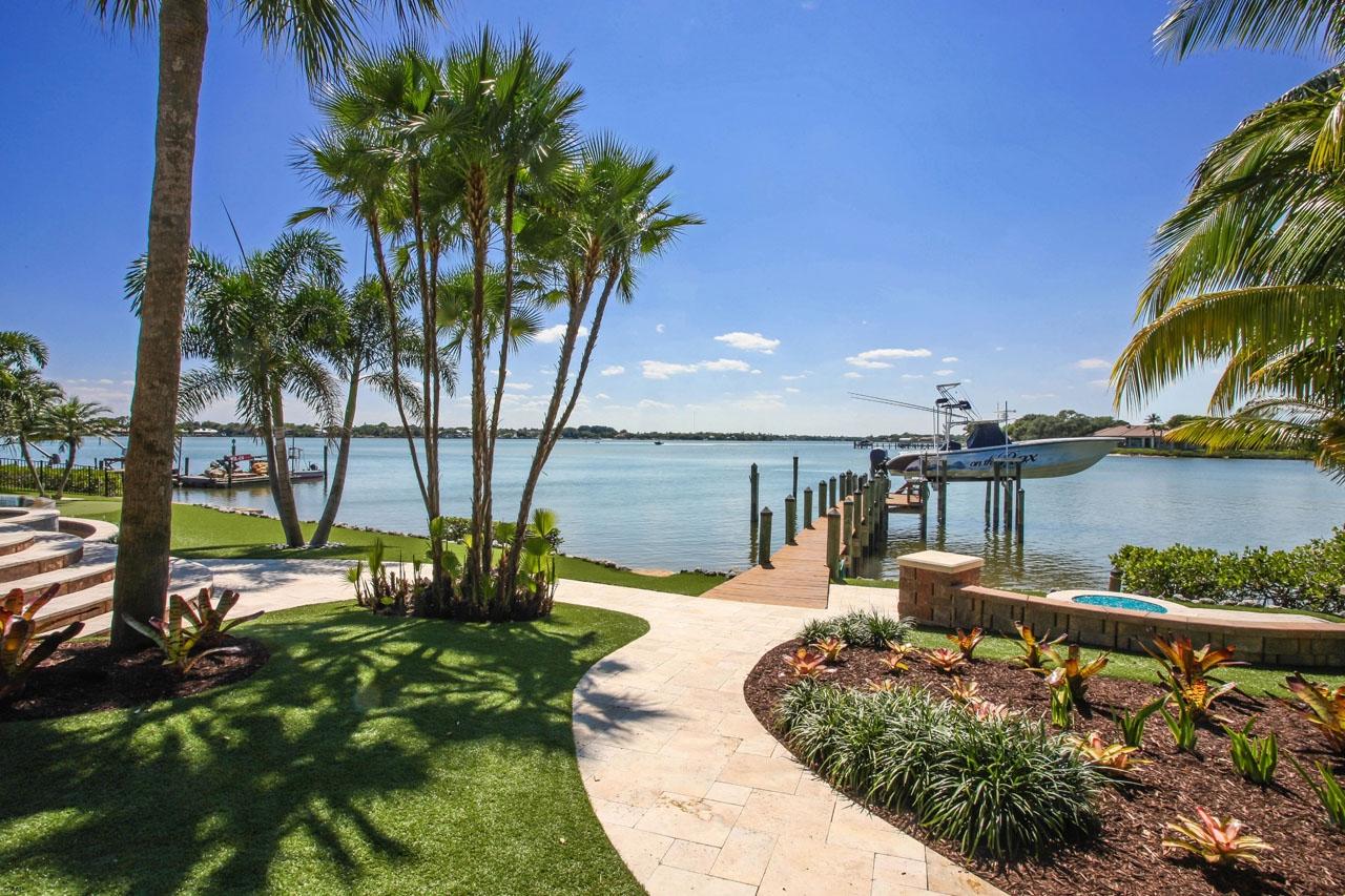 202 West Riverside Drive Jupiter, FL 33469 - Photo 7 of 39 Water View