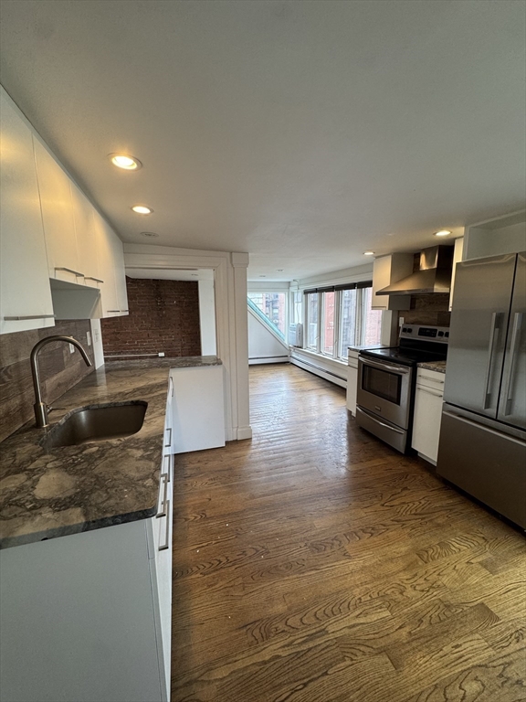 12 Aberdeen Street, Unit 3 Boston, MA 02215 - Photo 4 of 8