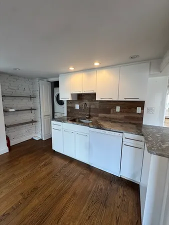 $3,850 | 12 Aberdeen Street, Unit 3, Boston, MA 02215
