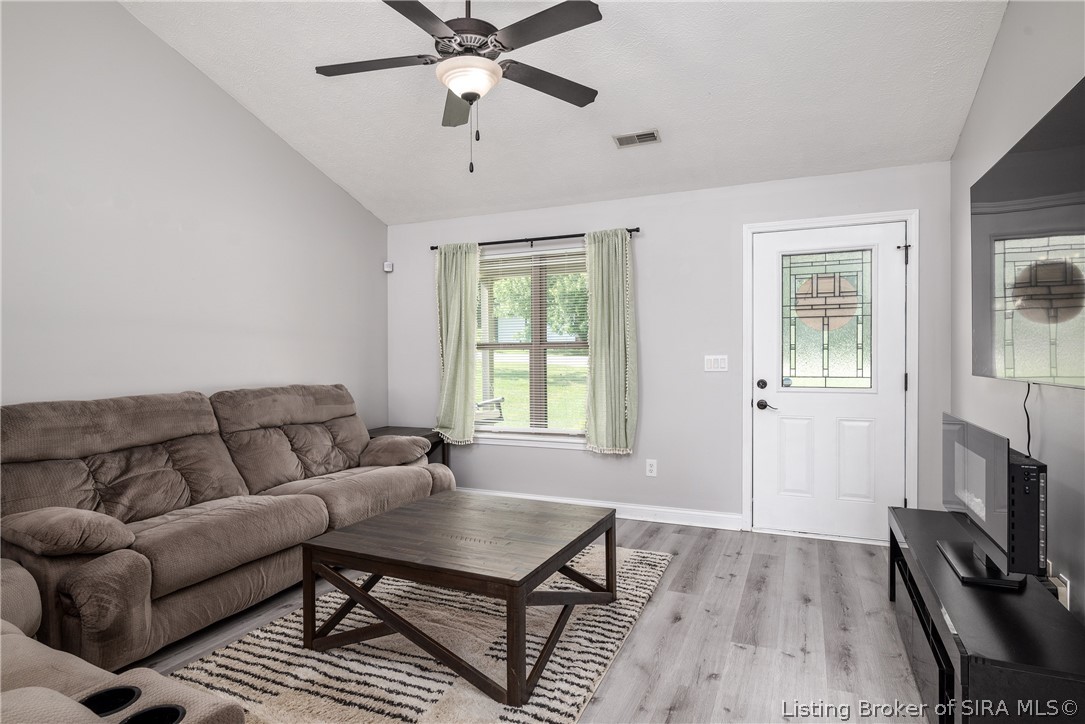 9055 Walnut Street Georgetown, IN 47122 - Photo 5 of 28 Gallery Image 5