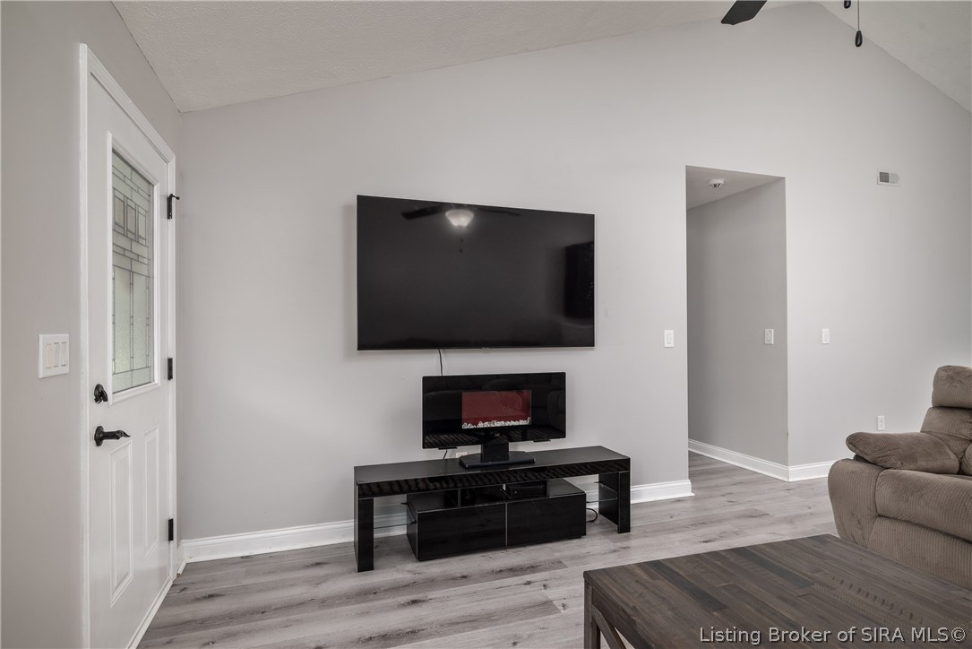 9055 Walnut Street Georgetown, IN 47122 - Photo 6 of 28 Gallery Image 6