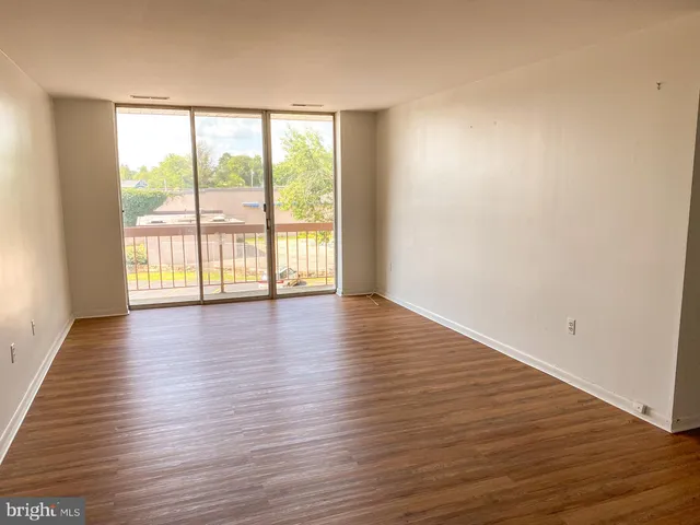 $1,310 | 130 Slade Avenue, Unit 322, Baltimore, MD 21208