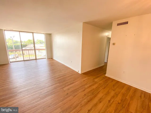 $1,310 | 130 Slade Avenue, Unit 322, Baltimore, MD 21208