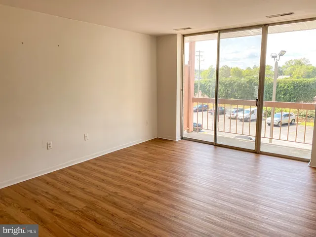 $1,310 | 130 Slade Avenue, Unit 322, Baltimore, MD 21208