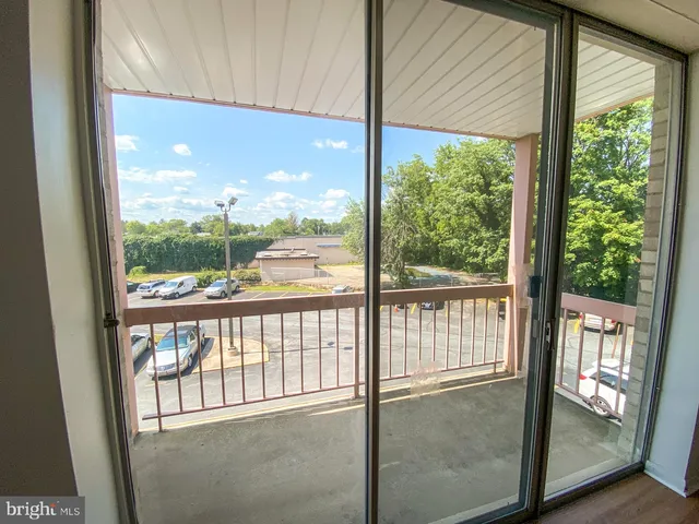 $1,310 | 130 Slade Avenue, Unit 322, Baltimore, MD 21208