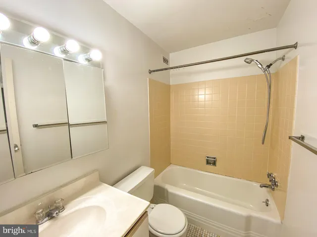 $1,310 | 130 Slade Avenue, Unit 322, Baltimore, MD 21208