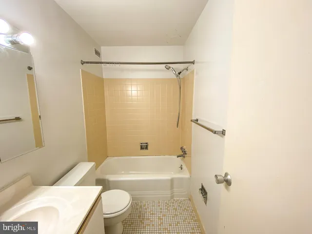 $1,310 | 130 Slade Avenue, Unit 322, Baltimore, MD 21208