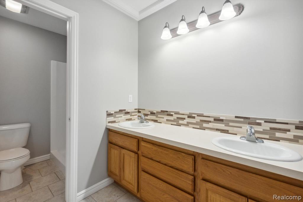 5483 Oleksyn Road Flint, MI 48504 - Photo 30 of 37