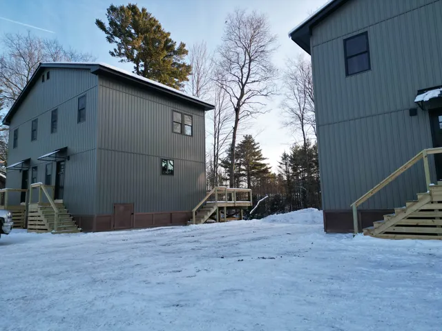 $425,000 | 196 Washington Street, Littleton, NH 03561