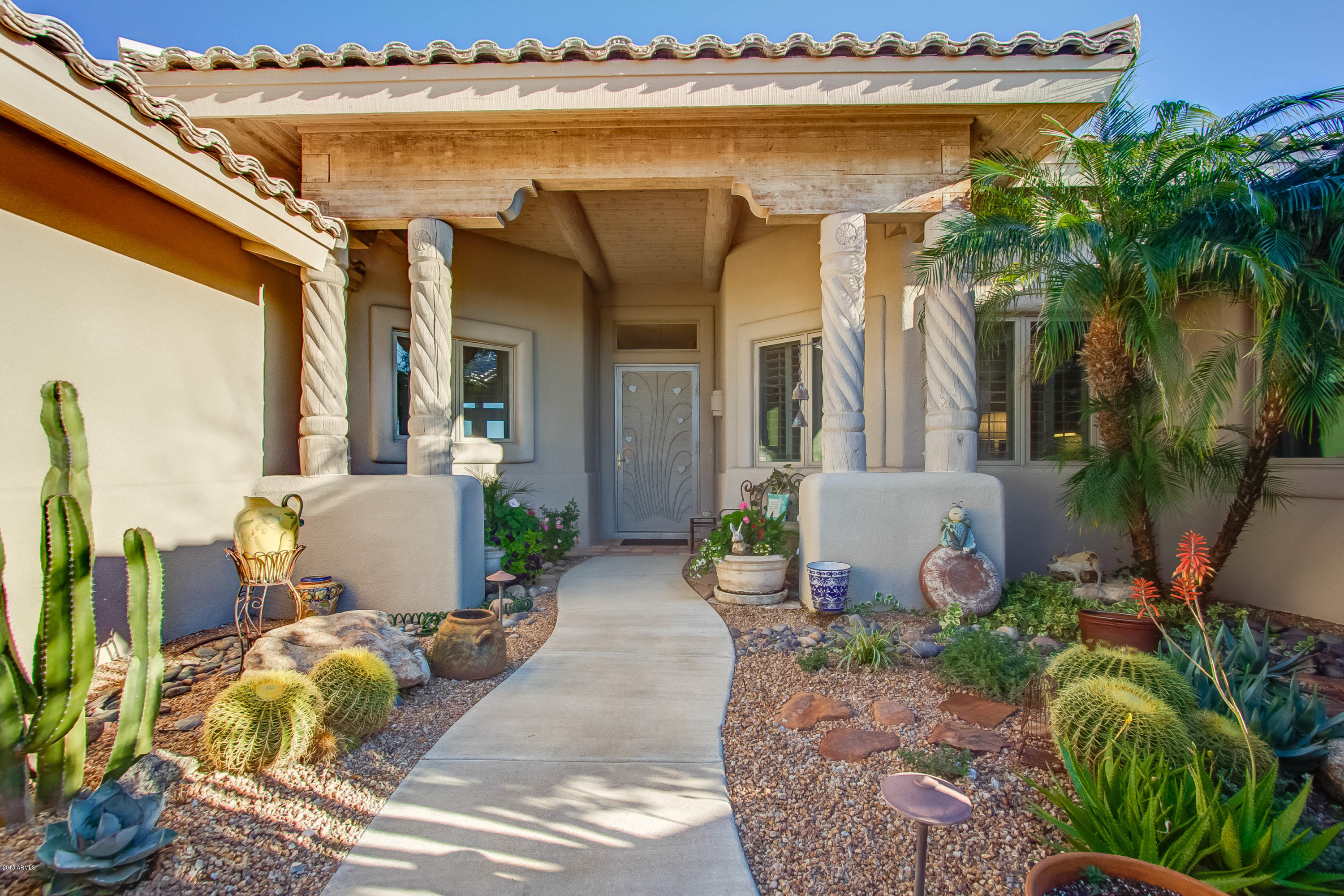 26801 North Palo Fiero Road Rio Verde, AZ 85263 - Photo 3 of 24 003_Front Courtyard