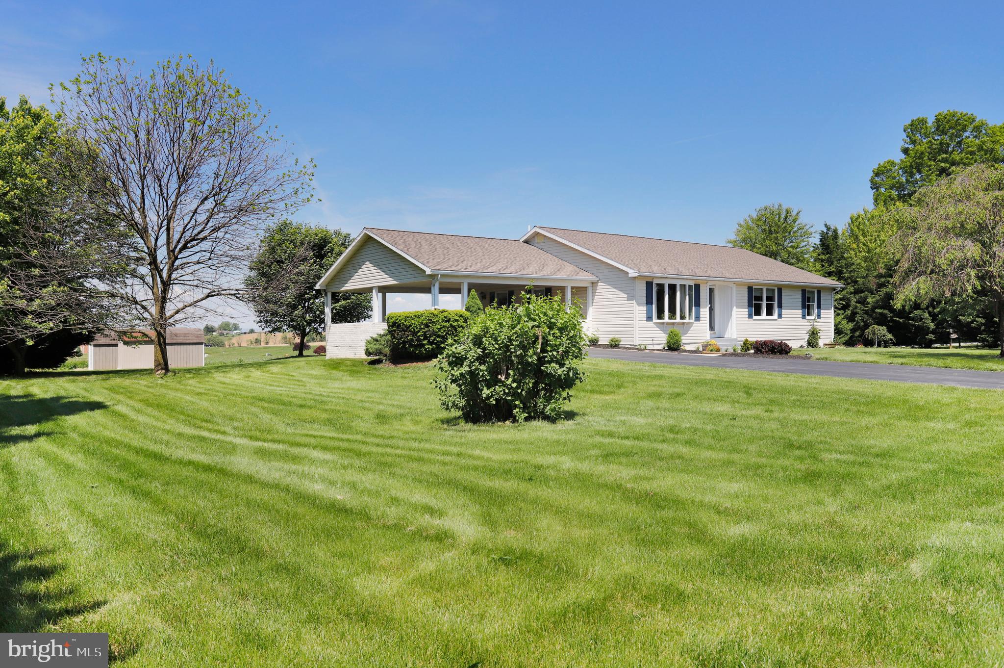 Deceptively large at near 3,000 sq. ft on 2 levels