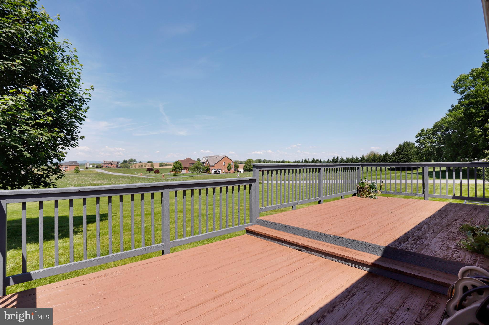 12244 Itnyre Road Smithsburg, MD 21783 - Photo 10 of 49 Newly redone rear deck to enjoy!
